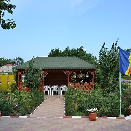 Casa Cu Flori Corbu Hotel Corbu  Kültér fotó