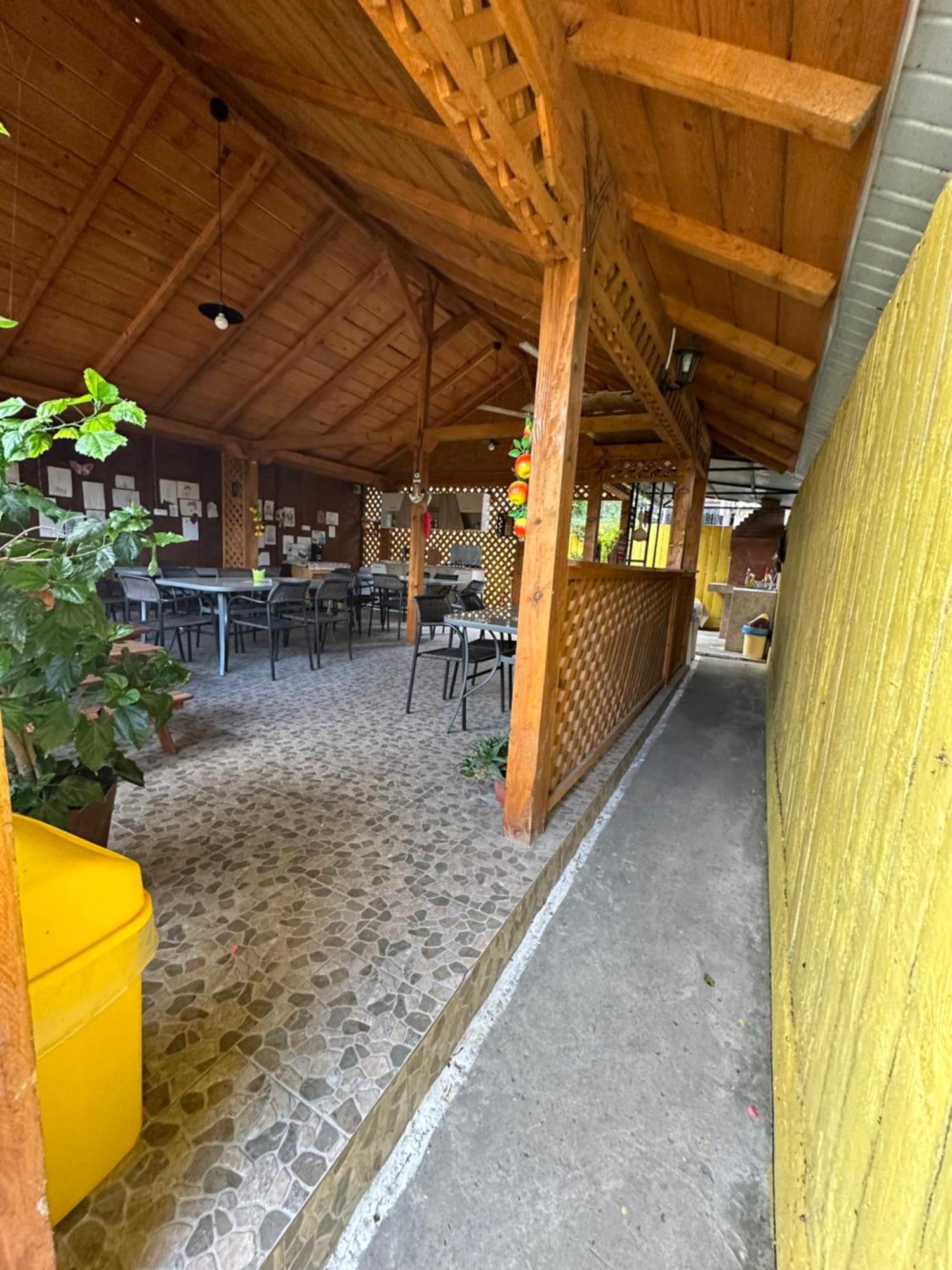 Casa Cu Flori Corbu Hotel Corbu  Kültér fotó